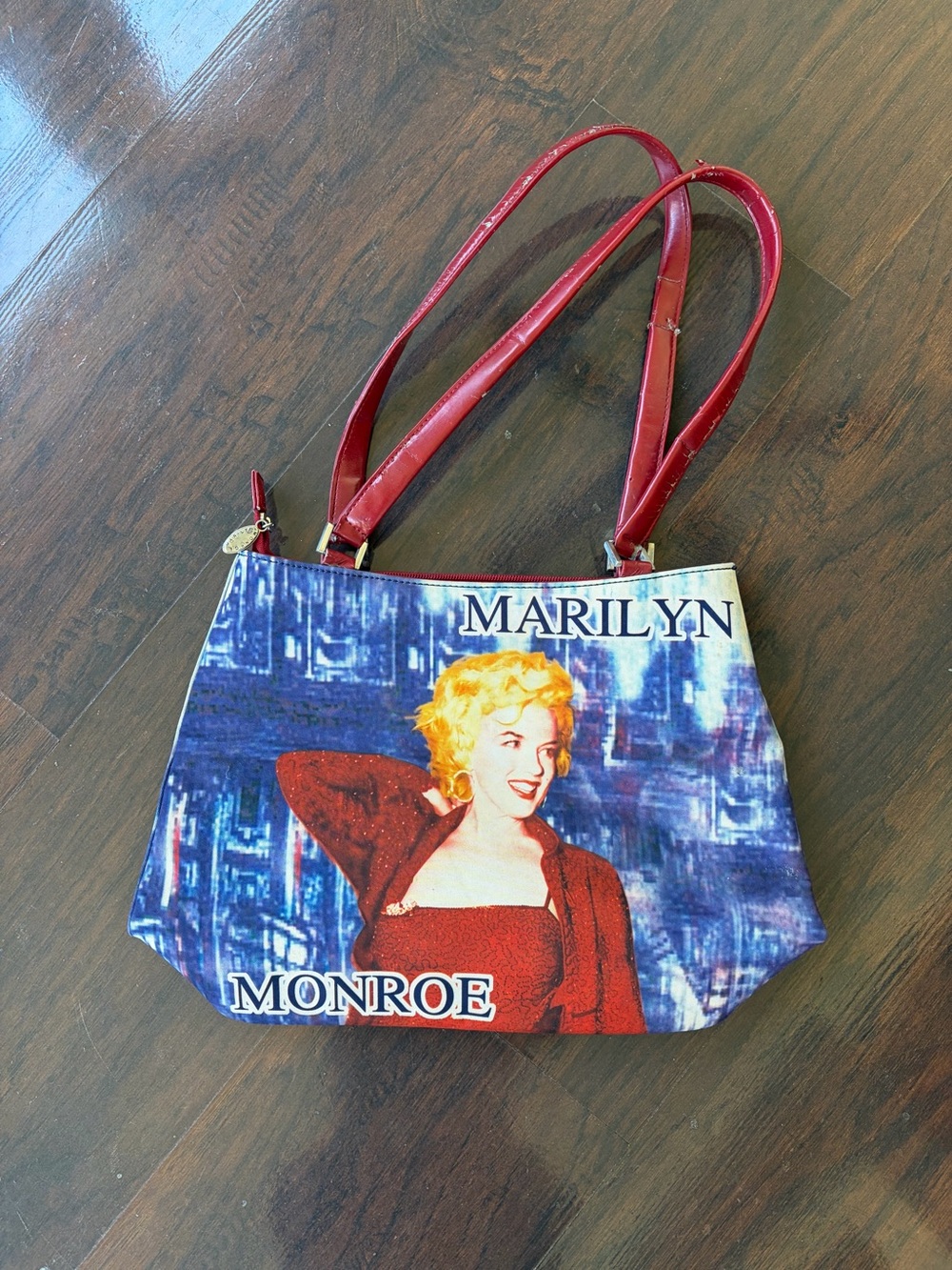 Marilyn Monroe Blue Printed Shoulder Bag with Red Straps